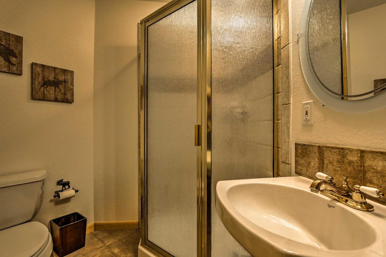 Mountain-View Condo With Deck Walk To Гранд-Лейк Экстерьер фото